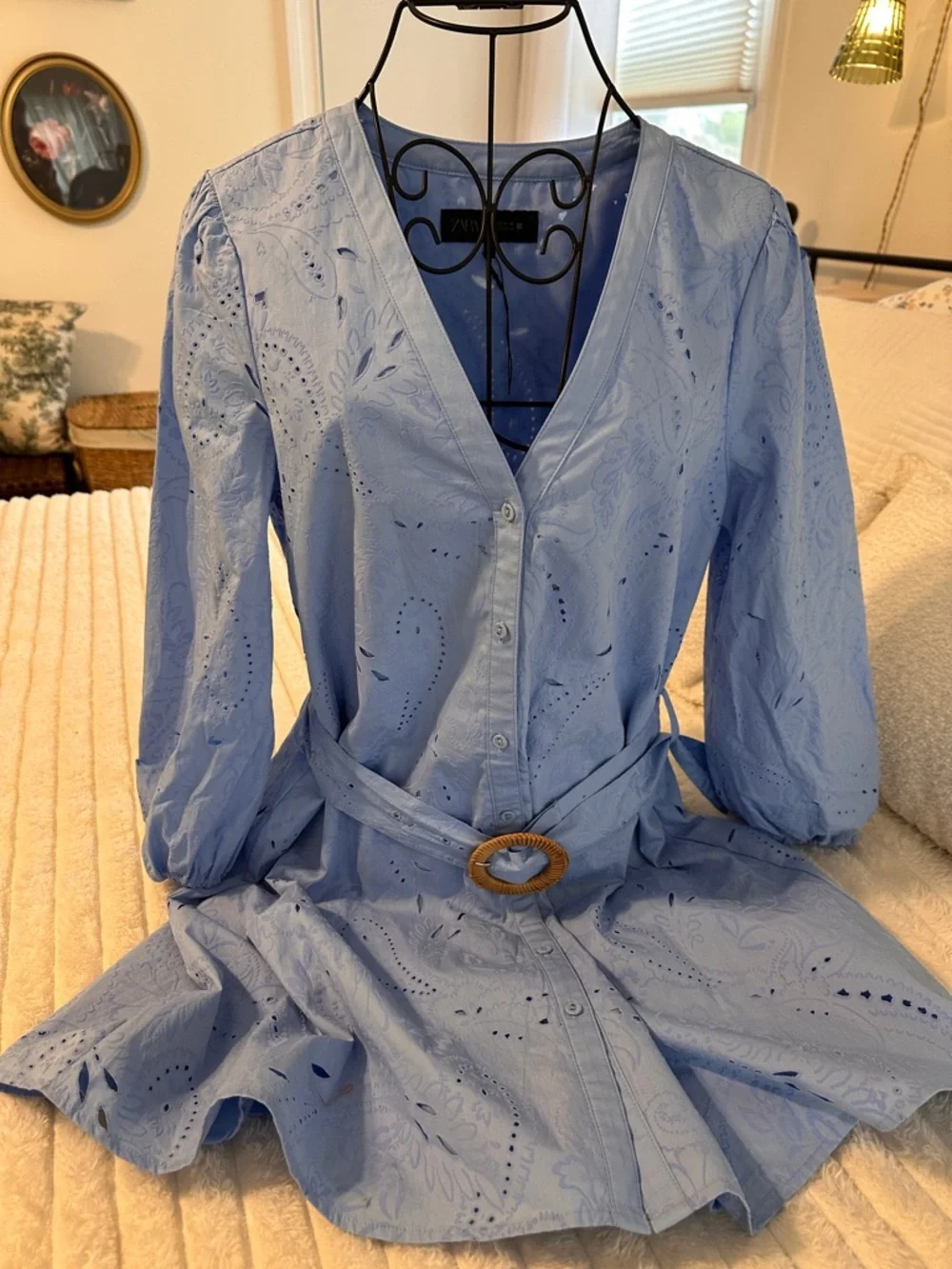 Zara Pale Blue V-Neck Eyelet Dress with Belt - Picture 3 of 9